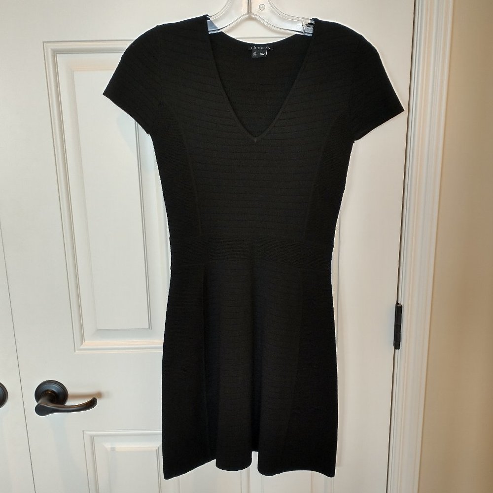 Theory size S dress - New without tags, black stretchy thicker material